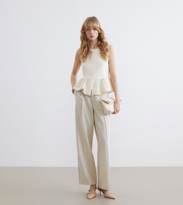 LC Waikiki LC Waikiki - Beige Casual Tops