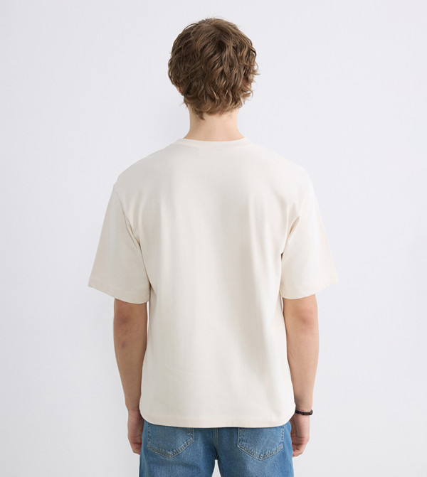 اٍل سي واي كيكي  ملابس - بيج Round Neck T-Shirts