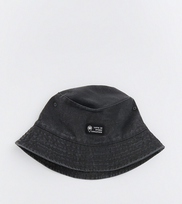 اٍل سي واي كيكي  قبعة دلو - رمادي Bucket Hats