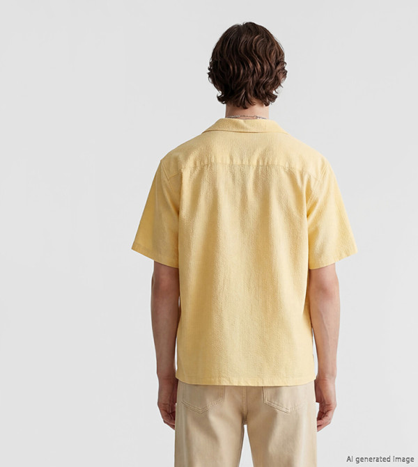 اٍل سي واي كيكي  أكمام قصيرة - أصفر Short Sleeves