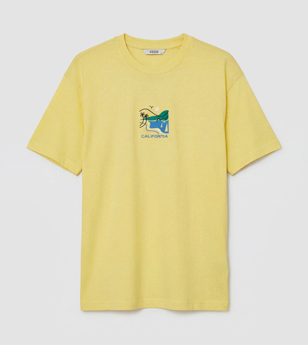 اٍل سي واي كيكي  تيشيرتات كاجوال - أصفر Round Neck T-Shirts