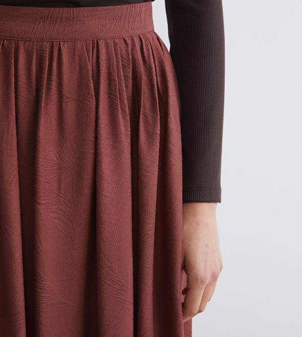 اٍل سي واي كيكي  تنانير طويلة - بني  Maxi Skirts