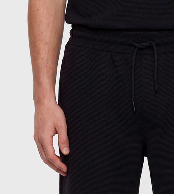 LC Waikiki  Shorts - BLACK Casual Shorts