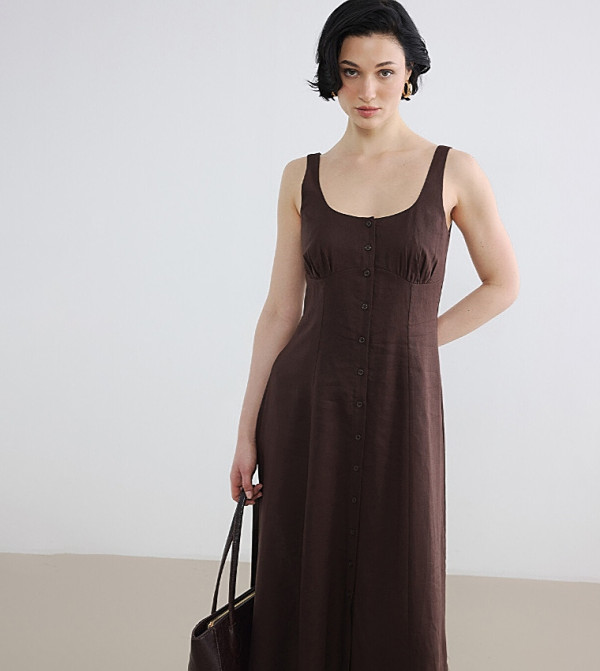اٍل سي واي كيكي  فساتين كاجوال - بني  Midi Dresses