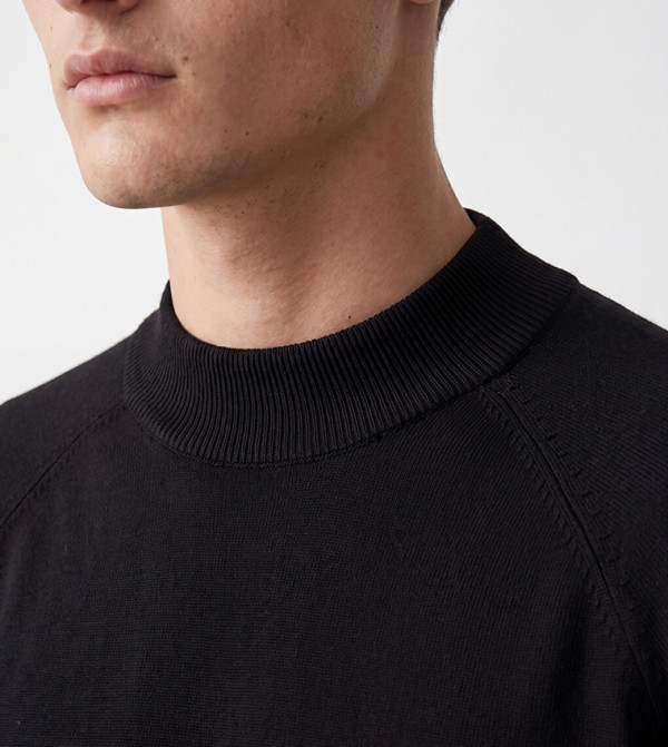 اٍل سي واي كيكي  كنزة - أسود Turtle neck Sweaters