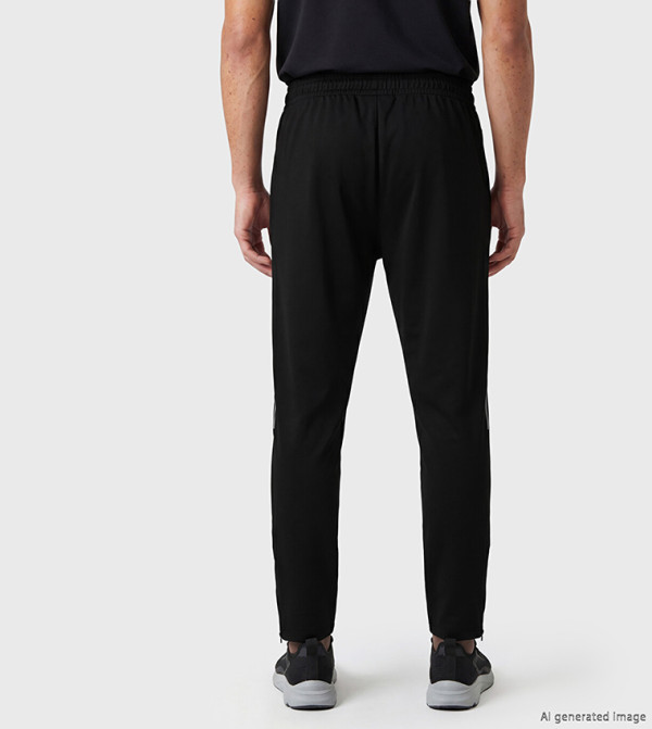 اٍل سي واي كيكي  ملابس رياضة - أسود Track Pants & Joggers