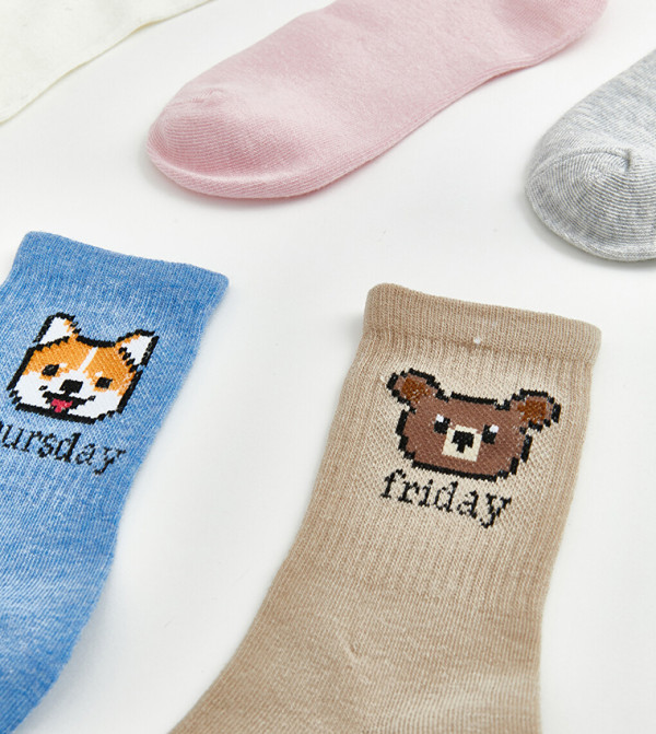 اٍل سي واي كيكي  جوارب للمنتصف الساق  - متعدد Calf Length Socks