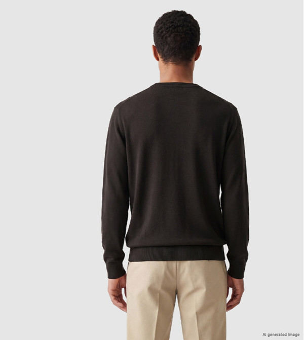 اٍل سي واي كيكي  كنزة - بني  Round Neck Sweaters