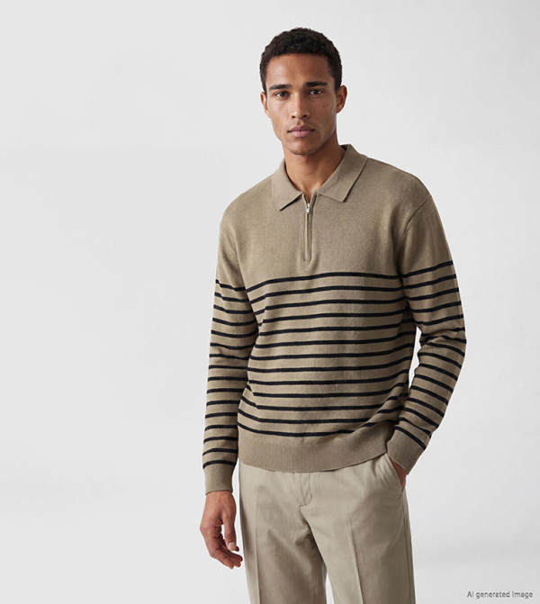 اٍل سي واي كيكي  كنزة - بيج Round Neck Sweaters