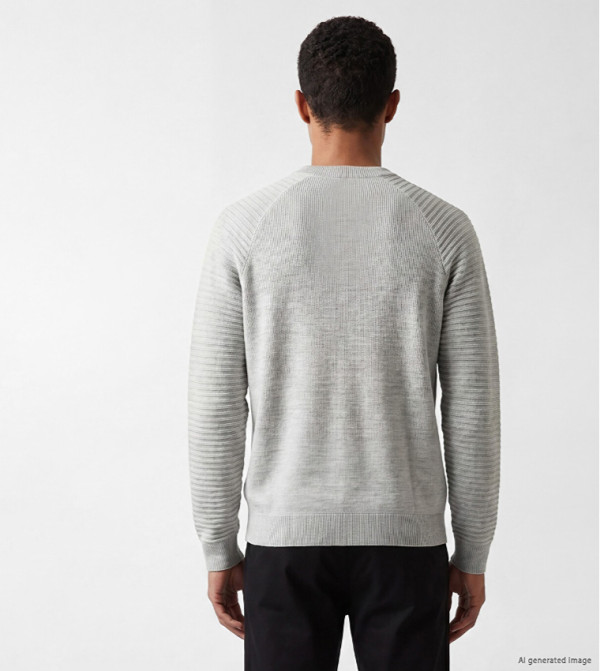 اٍل سي واي كيكي  كنزة - رمادي Round Neck Sweaters
