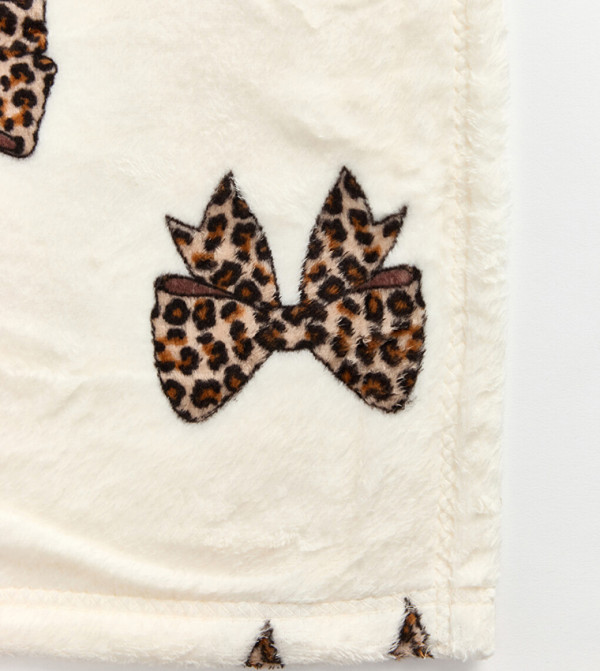 LC Waikiki  Blankets & Throws - Cream Blankets & Throws