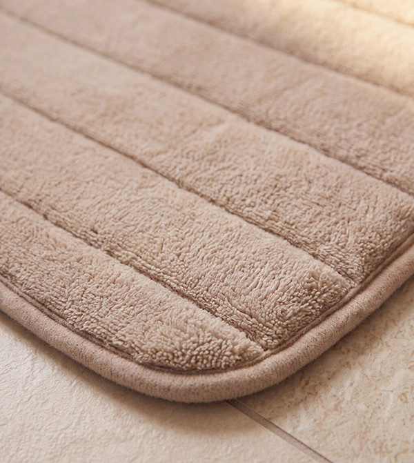 اٍل سي واي كيكي  مفارش حمام وستائر  - بيج Bathmats & Curtains