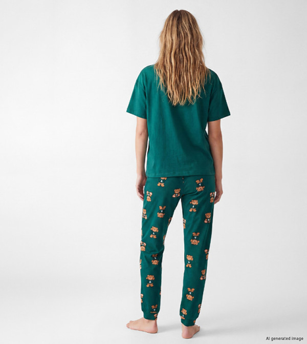 اٍل سي واي كيكي أطقم بيجاما - أخضر Pyjama Set