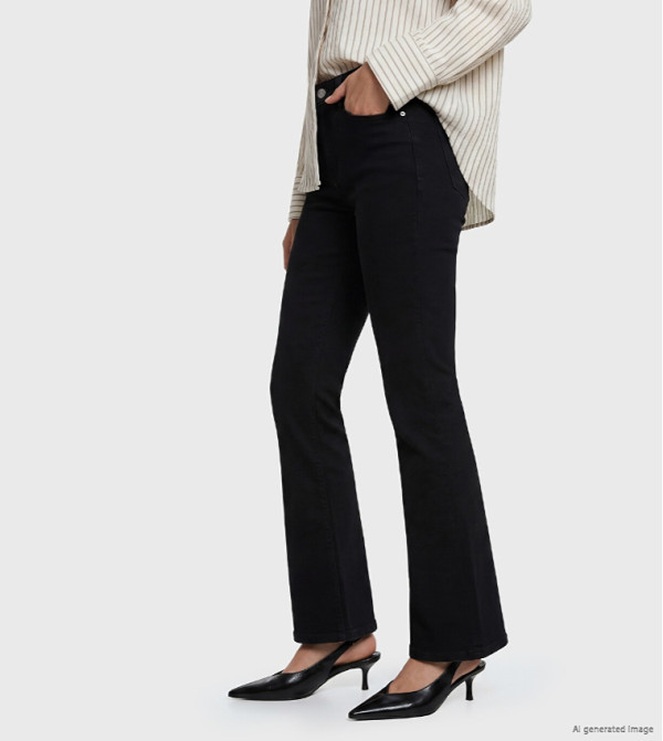اٍل سي واي كيكي  ساق واسعة - أسود Wide Leg Jeans