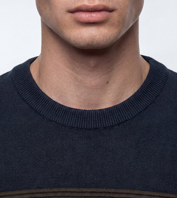 LC Waikiki  Round Neck Sweaters - Indigo Round Neck Sweaters