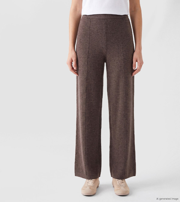 LC Waikiki Sweatpants - Brown Sweatpants