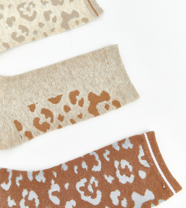 اٍل سي واي كيكي  جوارب   - متعدد Ankle Length Socks