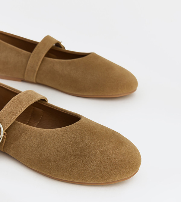 LC Waikiki Casual Shoes - LIGHT CAMEL Casual Shoes