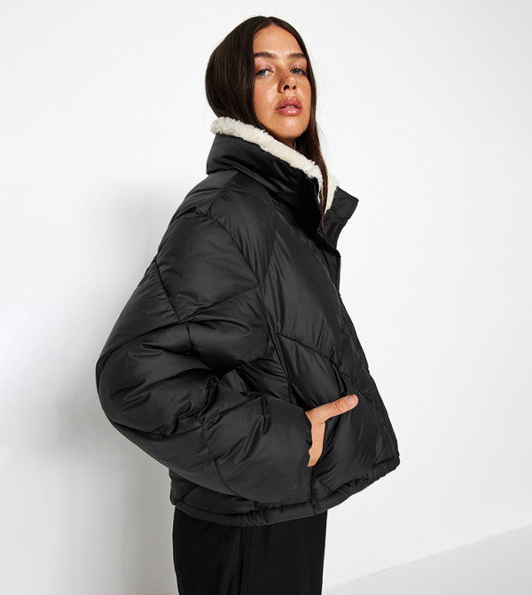 Trendyol Trendyol - Black Puffer & Quilted Jackets