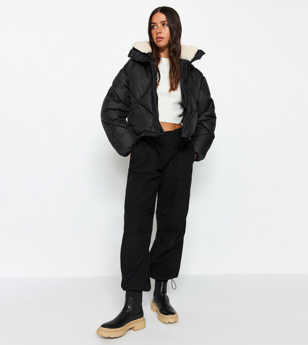Trendyol Trendyol - Black Puffer & Quilted Jackets