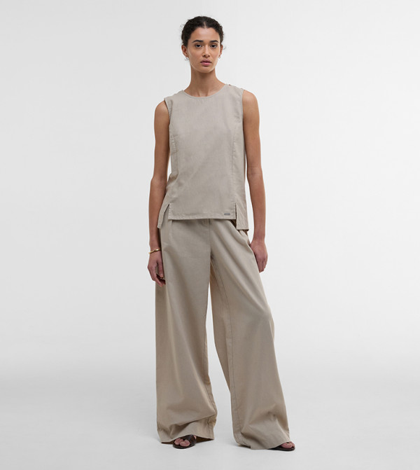 Barbour  - Beige Sleeveless Tops