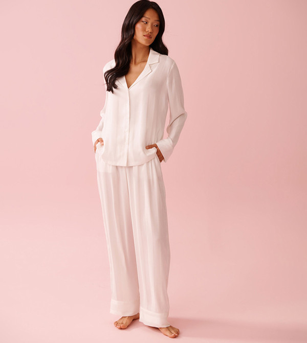 La Vie en Rose Sleepwears & Loungewears - White Pyjama Set
