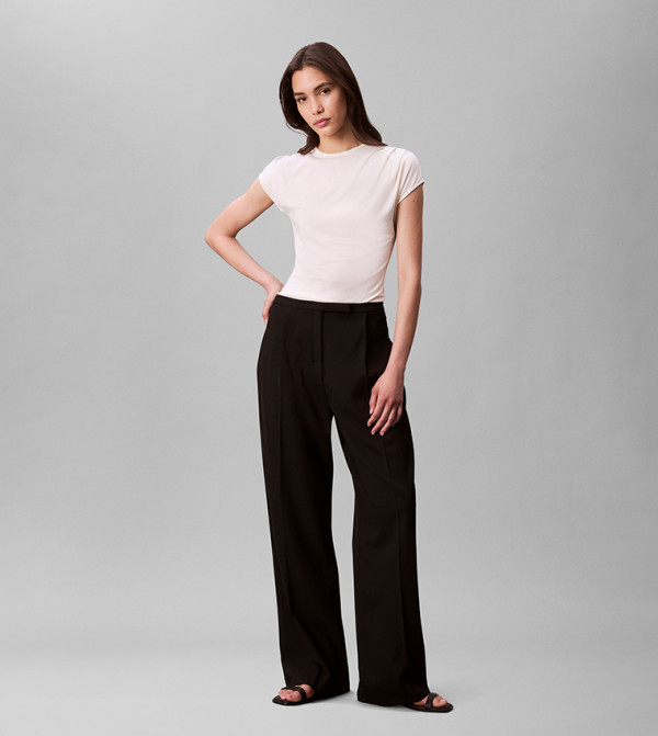 كالفين كلاين كالفين كلاين - بيج Casual Tops