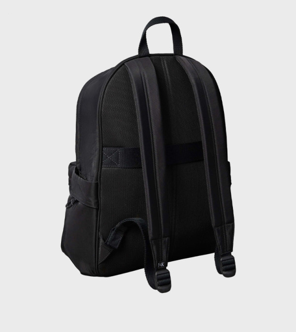 Calvin Klein Calvin Klein - Black undefined