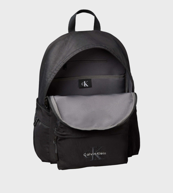 Calvin Klein Calvin Klein - Black undefined
