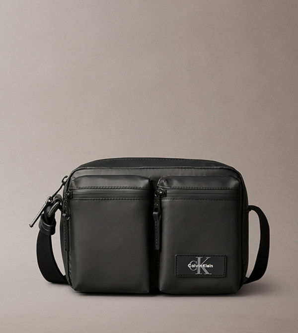 كالفين كلاين  حقائب يد - أسود Cross Body & Sling Bags