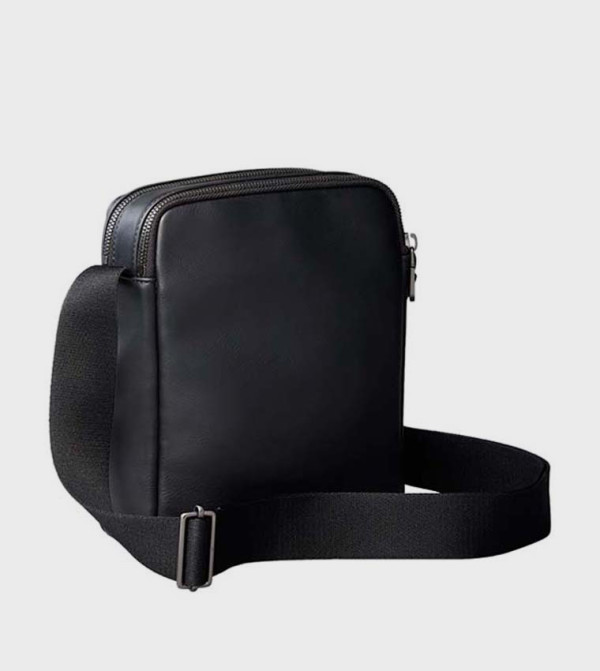 كالفين كلاين  حقائب خصر - أسود Cross Body & Sling Bags