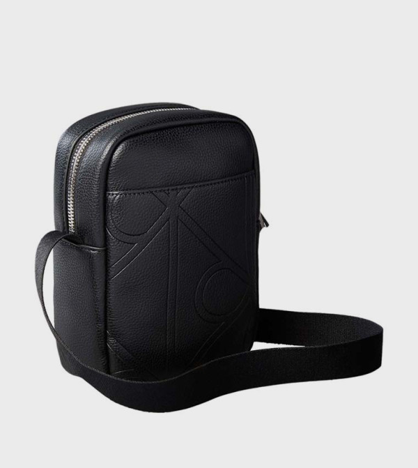 كالفين كلاين كالفين كلاين - أسود Cross Body & Sling Bags