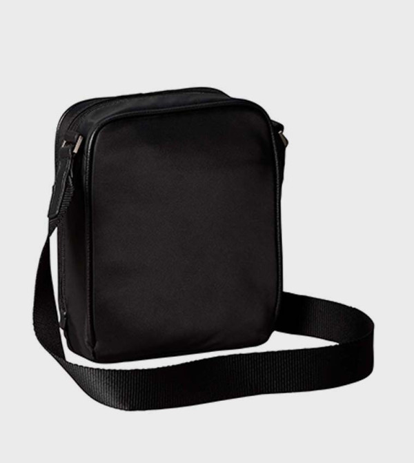 كالفين كلاين  حقائب خصر - أسود Cross Body & Sling Bags
