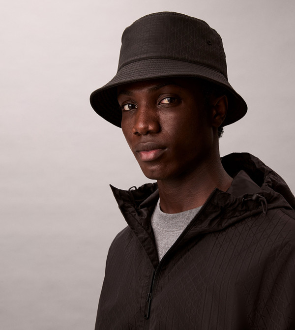 Calvin Klein  Bucket Hats - Black Bucket Hats