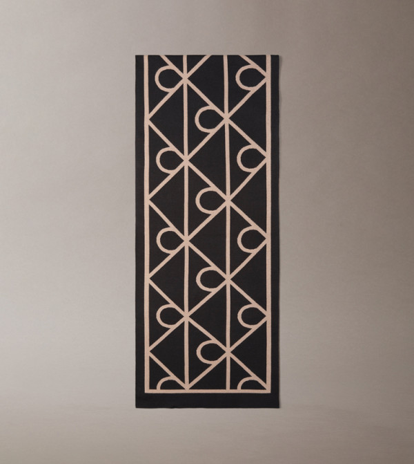 Calvin Klein  Scarves - BLACK Knitted Scarves