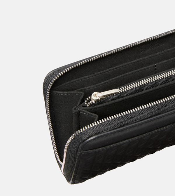 Calvin Klein Small Leather Goods - Black Wallets