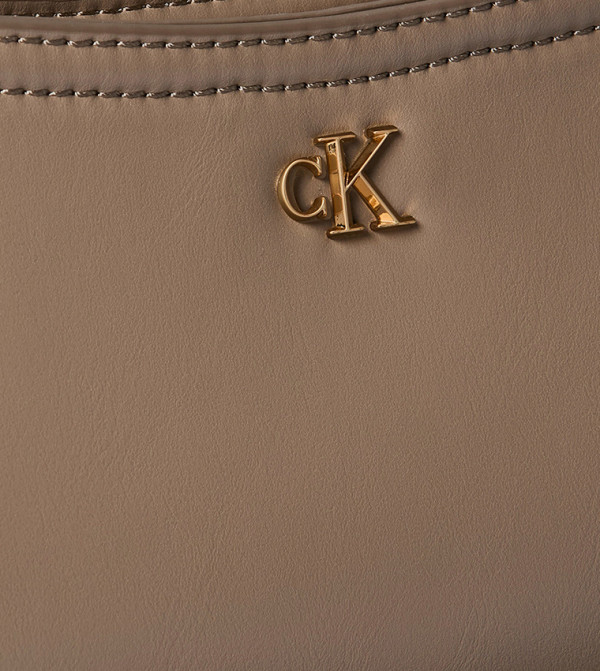 Calvin Klein Calvin Klein - Brown Shoulder bags