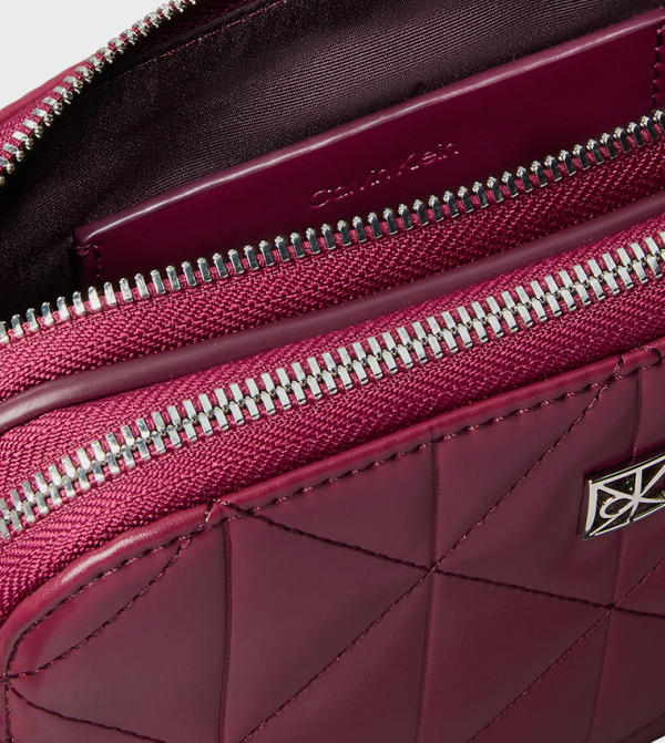 Calvin Klein  Crossbody Bags - Red Cross Body Bags