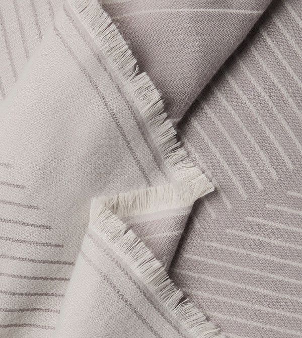 كالفين كلاين  أوشحة - أبيض Woven Scarves