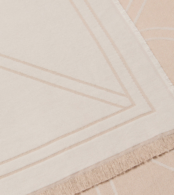 كالفين كلاين  أوشحة - بيج Woven Scarves