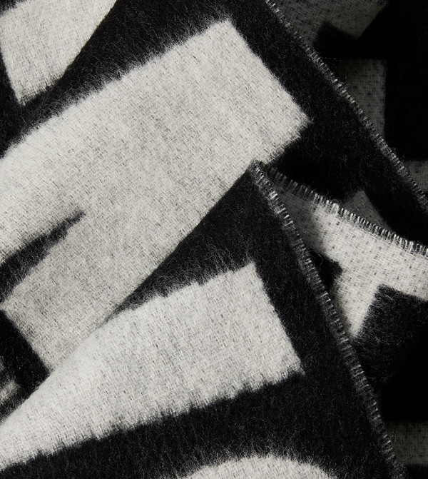 Calvin Klein  Woven Scarves - BLACK Woven Scarves