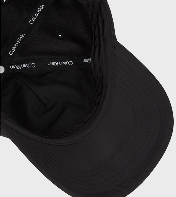 Calvin Klein  Baseball Caps - Black Baseball Caps
