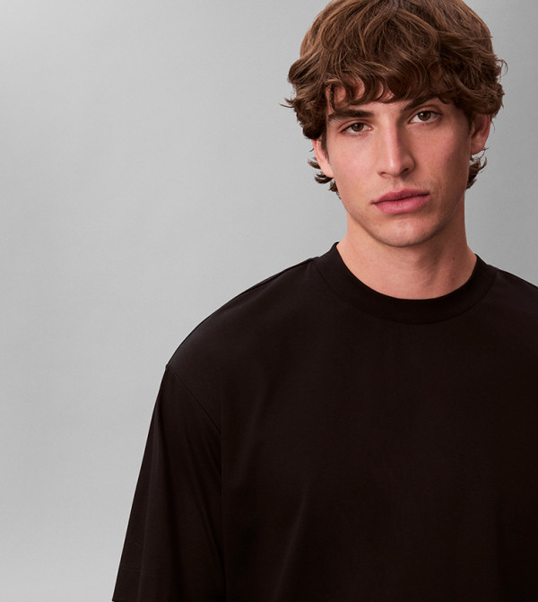 كالفين كلاين كالفين كلاين - أسود Round Neck T-Shirts