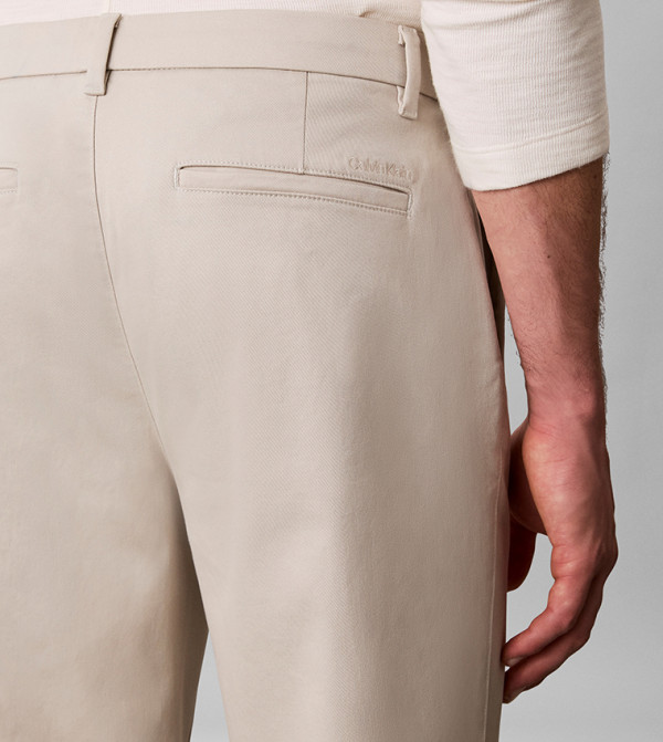 كالفين كلاين  ملابس - بيج Slim Jeans