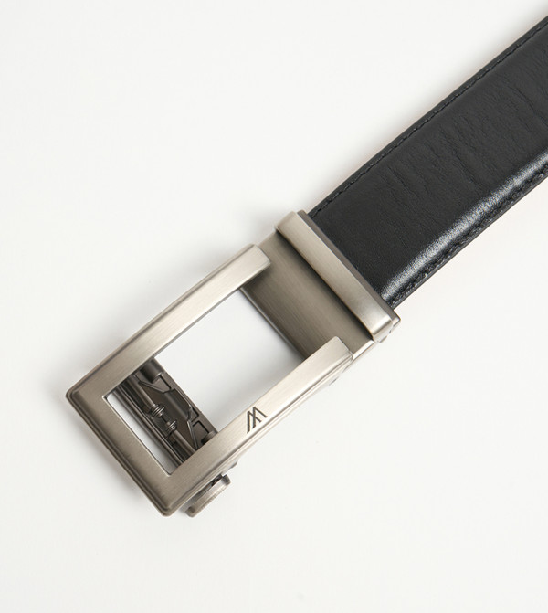 مانريزم  أحزمة - أسود Leather Belts