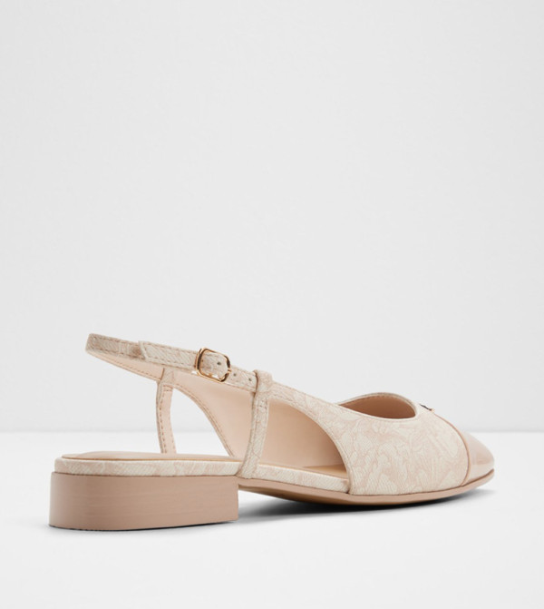 Aldo  Flat Shoes - Nude undefined