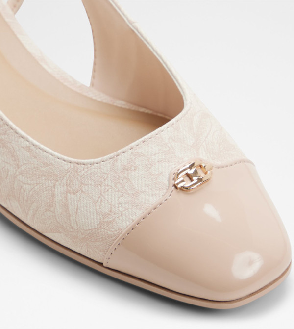 Aldo  Flat Shoes - Nude undefined