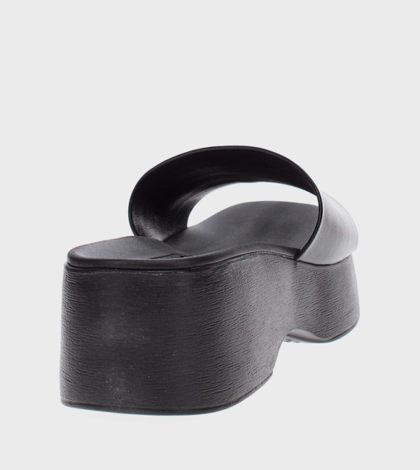 Moleca Moleca - Black Wedges