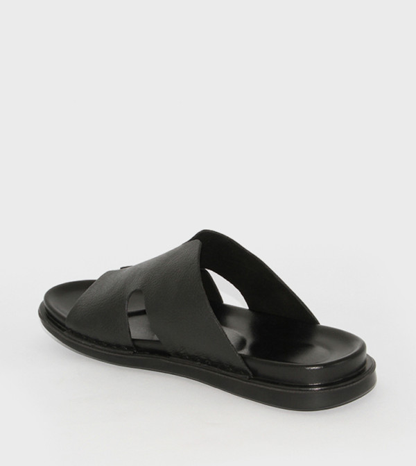 GEOOMNII  Sandals - Black Casual Sandals