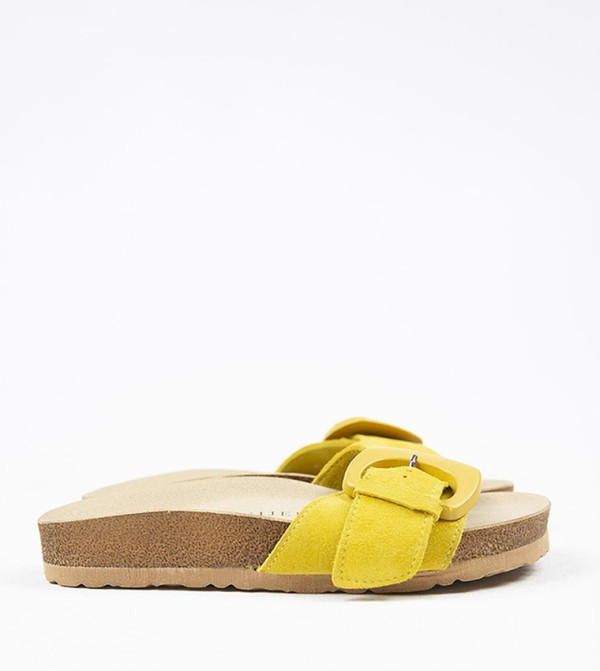 Manijero  - Yellow Flat Sandals